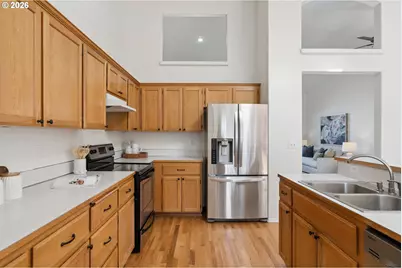 664 SE 10th St, Troutdale, OR 97060 - Photo 14