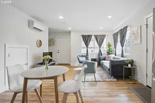 16317 SE Salmon St, Portland, OR 97233 - Photo 6