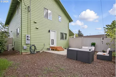 16317 SE Salmon St #B, Portland, OR 97233 - Photo 18