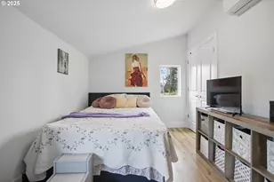 16317 SE Salmon St, Portland, OR 97233 - Photo 12