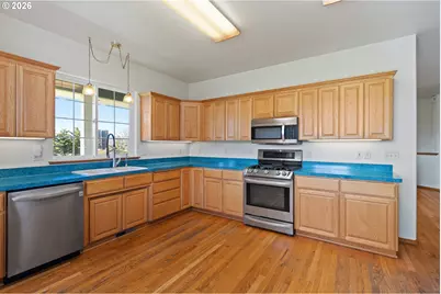 145 Cross Creek Dr, Roseburg, OR 97471 - Photo 10