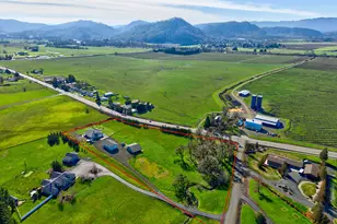 145 Cross Creek Dr, Roseburg, OR 97471 - Photo 44