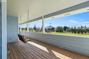 145 Cross Creek Dr, Roseburg, OR 97471 - Photo 4