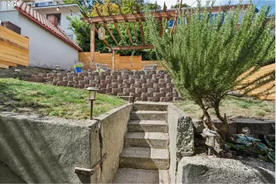 3611 SW Condor Ave, Portland, OR 97239 - Photo 28