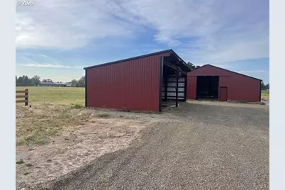 12403 S Eby Rd, Molalla, OR 97038 - Photo 24