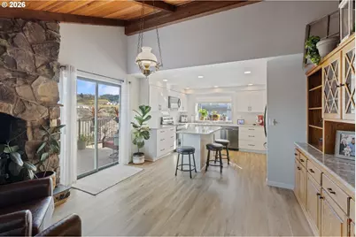 1881 NW Excello Dr, Roseburg, OR 97471 - Photo 14