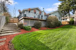 1881 NW Excello Dr, Roseburg, OR 97471 - Photo 32