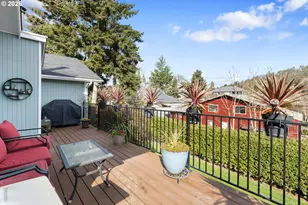 1881 NW Excello Dr, Roseburg, OR 97471 - Photo 30