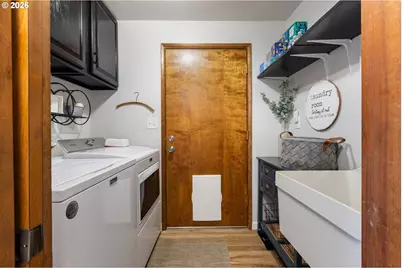 1881 NW Excello Dr, Roseburg, OR 97471 - Photo 28