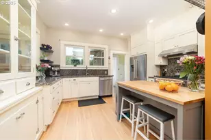 1621 NE Knott St, Portland, OR 97212 - Photo 16