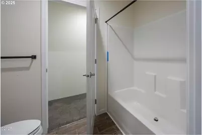 4875 N Highway 101 #3, Depoe Bay, OR 97341 - Photo 16
