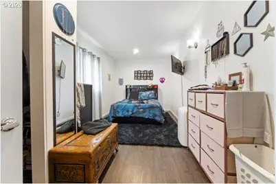 2686 12th St, Salem, OR 97302 - Photo 32