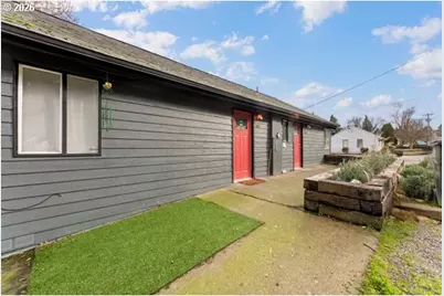 2686 12th St, Salem, OR 97302 - Photo 2