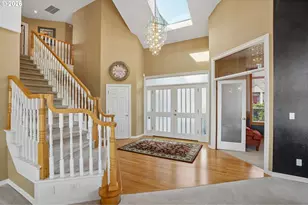 11904 SW Viewcrest Ct, Tigard, OR 97224 - Photo 4