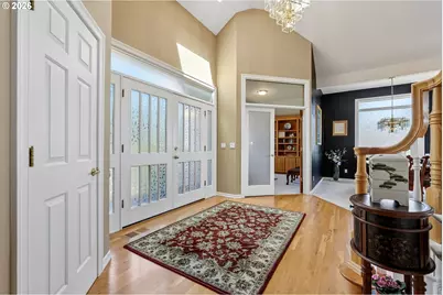 11904 SW Viewcrest Ct, Tigard, OR 97224 - Photo 6