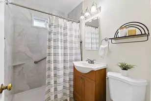 1524 SE 24th Ave, Portland, OR 97214 - Photo 14