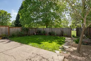 3632 Bur Oak Ct, Newberg, OR 97132 - Photo 4
