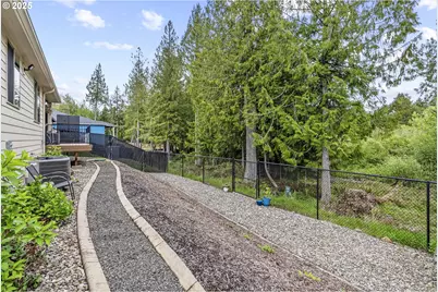 136 Zephyr Dr, Silver Lake, WA 98645 - Photo 24