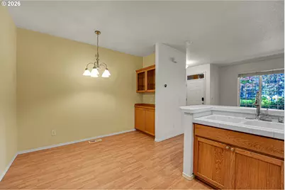 1198 SE Bacarra St, Hillsboro, OR 97123 - Photo 20
