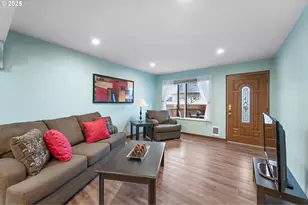 12065 SW King Arthur St, King City, OR 97224 - Photo 6