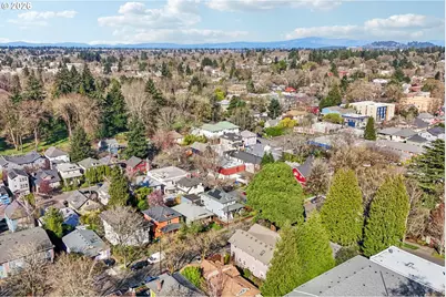 2451 SE Yamhill St, Portland, OR 97214 - Photo 42