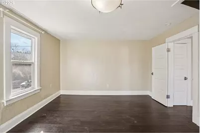 2451 SE Yamhill St, Portland, OR 97214 - Photo 32