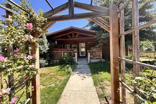 60035 Latigo Ln, Joseph, OR 97846 - Photo 2