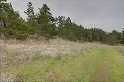Nw Lotus Lake Dr #4, Waldport, OR 97394 - Photo 10