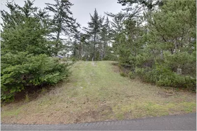 Nw Lotus Lake Dr #4, Waldport, OR 97394 - Photo 2