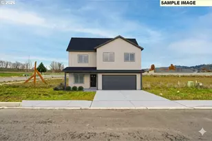 2001 Henderson Wy, Longview, WA 98632 - Photo 1