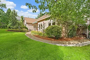 15331 SW Peachtree Dr, Portland, OR 97224 - Photo 42