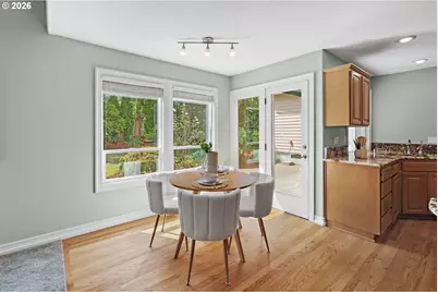 15331 SW Peachtree Dr, Portland, OR 97224 - Photo 14