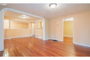 3915 I St, Vancouver, WA 98663 - Photo 4