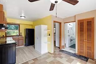 3711 NE 90th Ave, Portland, OR 97220 - Photo 14