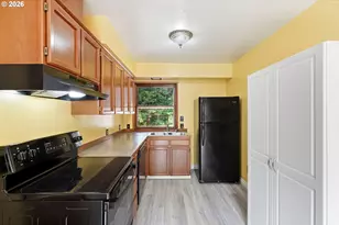 3711 NE 90th Ave, Portland, OR 97220 - Photo 12