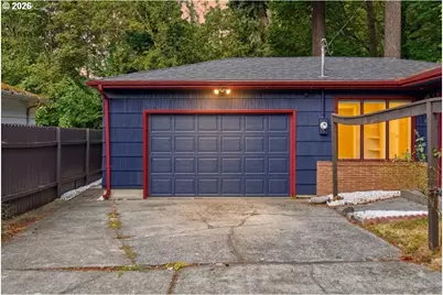 3711 NE 90th Ave, Portland, OR 97220 - Photo 4