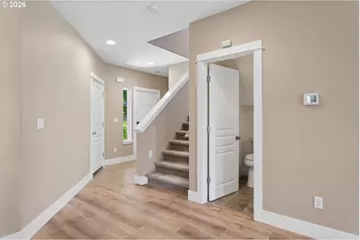 5535 Excaliber Ln, Eugene, OR 97402 - Photo 16