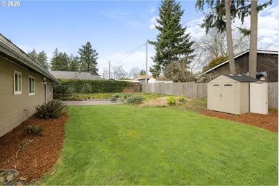 12619 NE Multnomah St, Portland, OR 97230 - Photo 24