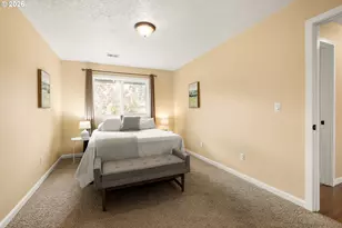 12619 NE Multnomah St, Portland, OR 97230 - Photo 12