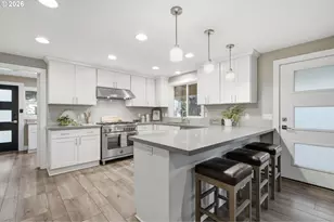 9040 SW 49th Ave, Portland, OR 97219 - Photo 16