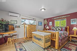 2011 River Loop 1, Eugene, OR 97404 - Photo 42