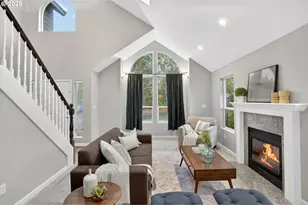 8047 SE 134th Dr, Portland, OR 97236 - Photo 2