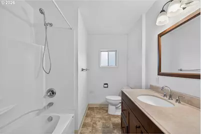 1605 NE Walnut Ave, McMinnville, OR 97128 - Photo 18