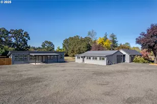 93940 River Rd, Junction City, OR 97448 - Photo 34