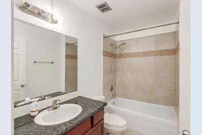 6220 SW Capitol Hwy #7, Portland, OR 97239 - Photo 24