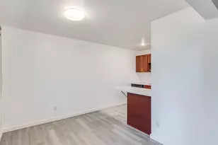 6220 SW Capitol Hwy, Portland, OR 97239 - Photo 16