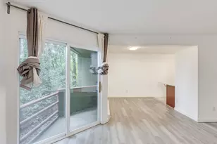 6220 SW Capitol Hwy, Portland, OR 97239 - Photo 12