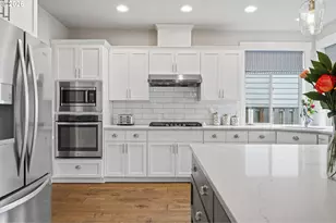 1229 Vista Oaks Dr, Forest Grove, OR 97116 - Photo 10