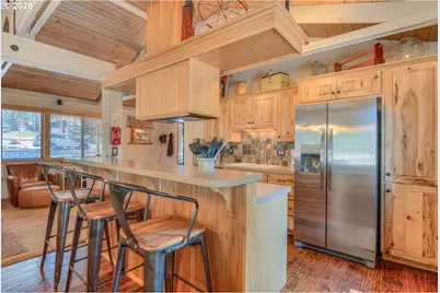 57077 Fox Ln, Sunriver, OR 97707 - Photo 8