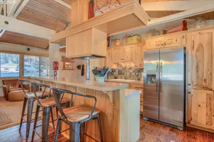 57077 Fox Ln, Sunriver, OR 97707 - Photo 8
